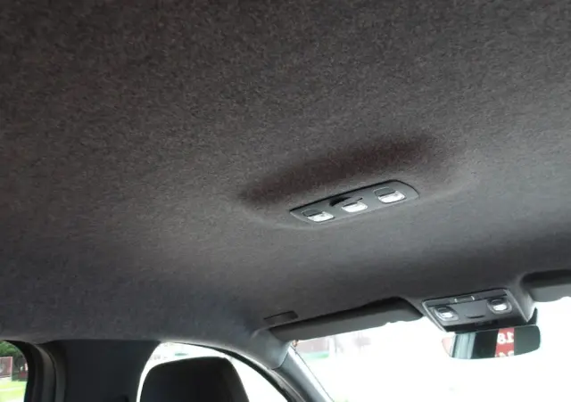 RENAULT Captur 1.3 TCe Intens EDC