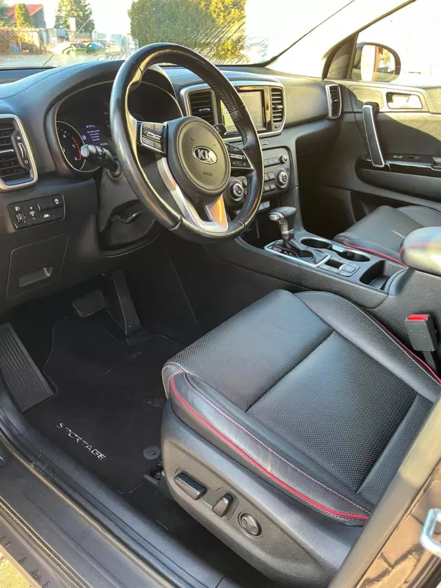 KIA Sportage Business Line 4WD DCT