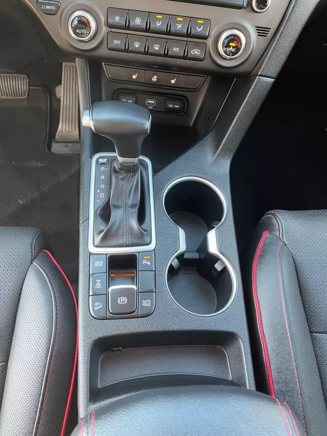 KIA Sportage Business Line 4WD DCT