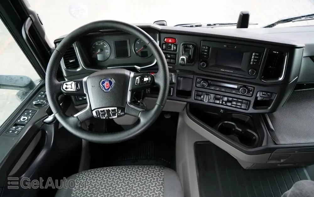 SCANIA R 450 / RETARDER / NISKA KABINA / 