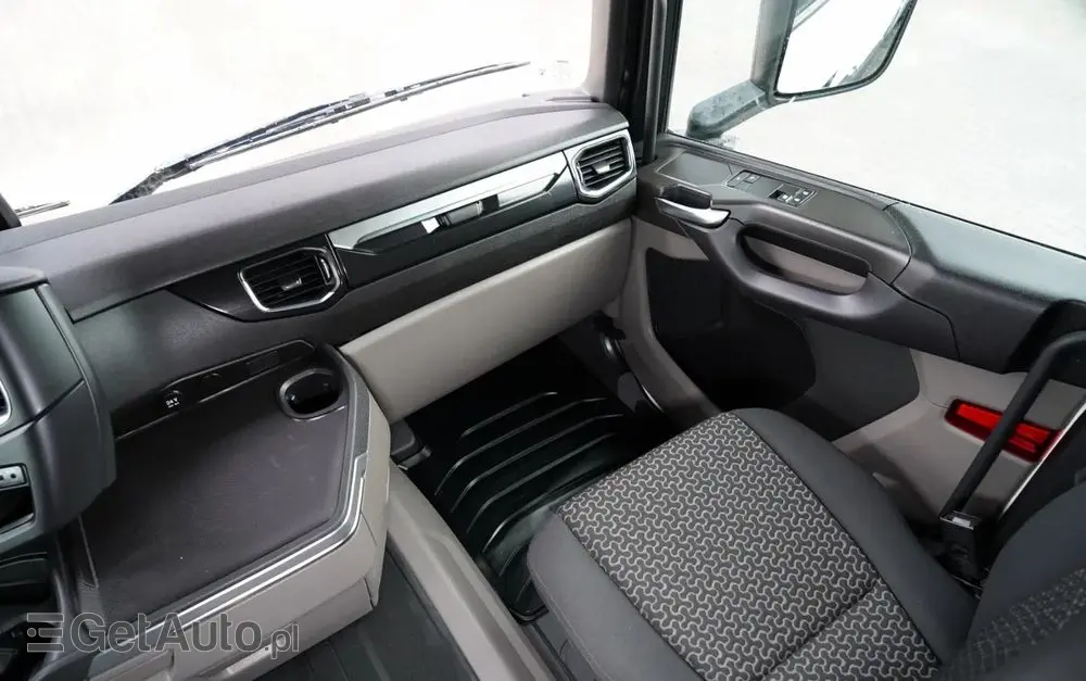 SCANIA R 450 / RETARDER / NISKA KABINA / 