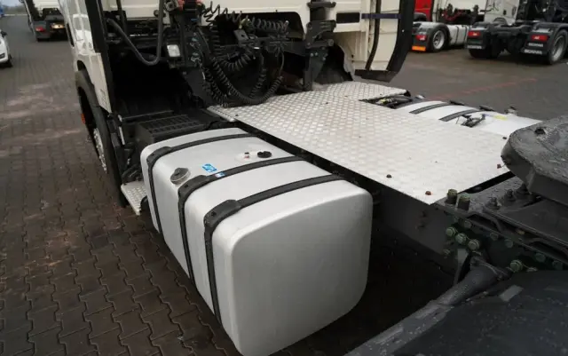 SCANIA R 450 / RETARDER / NISKA KABINA / 