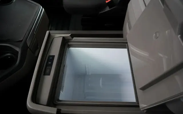 SCANIA R 450 / RETARDER / NISKA KABINA / 