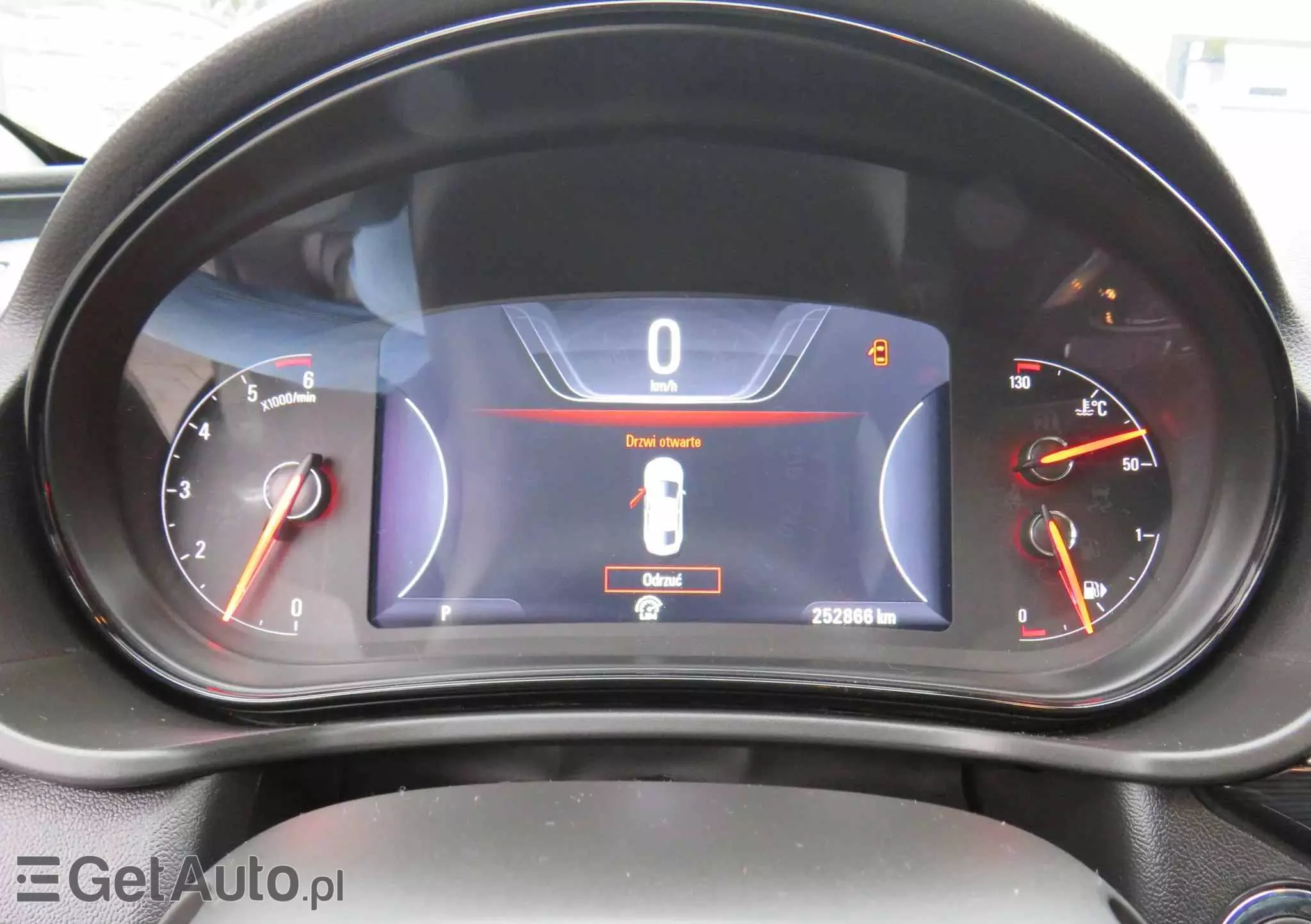 OPEL Insignia 2.0 CDTI Country Tourer