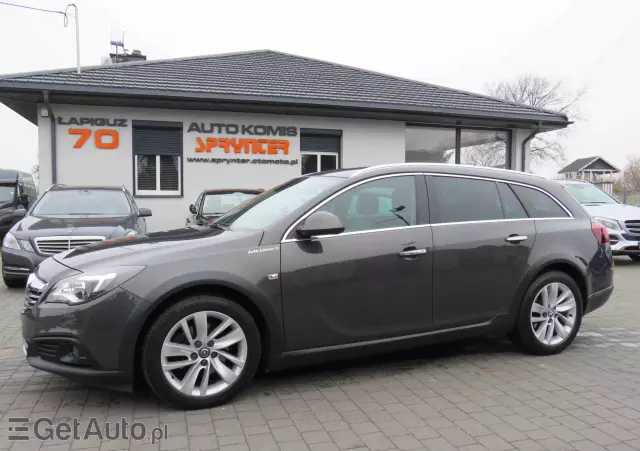 OPEL Insignia 2.0 CDTI Country Tourer
