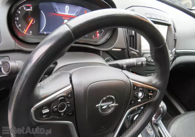 OPEL Insignia 2.0 CDTI Country Tourer