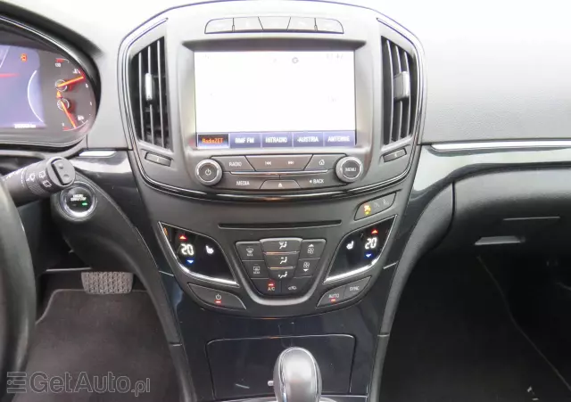 OPEL Insignia 2.0 CDTI Country Tourer