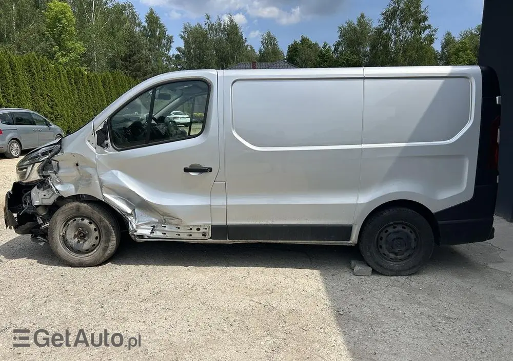 RENAULT TRAFIC 