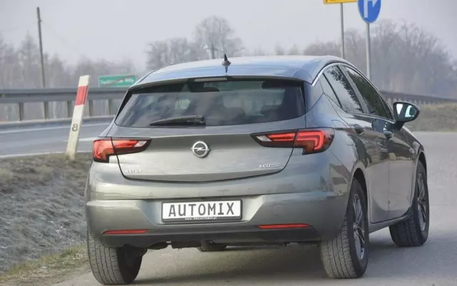 OPEL Astra 1.0 Turbo Start/Stop 120 Jahre