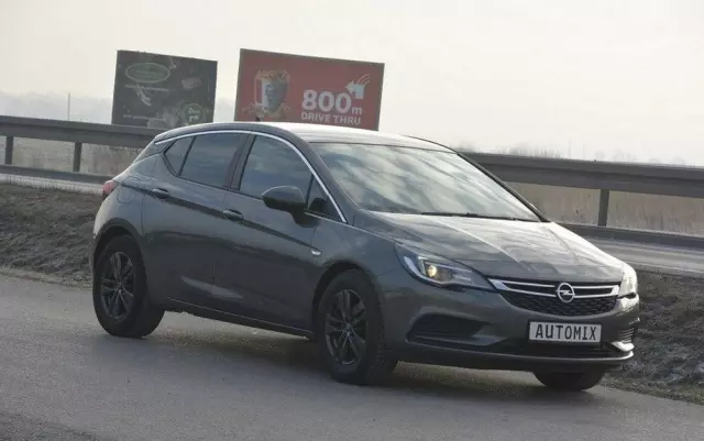 OPEL Astra 1.0 Turbo Start/Stop 120 Jahre