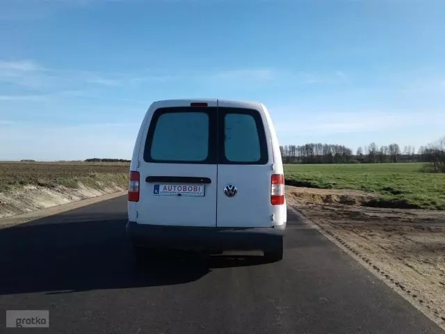 VOLKSWAGEN Caddy 