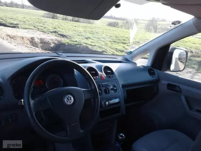 VOLKSWAGEN Caddy 