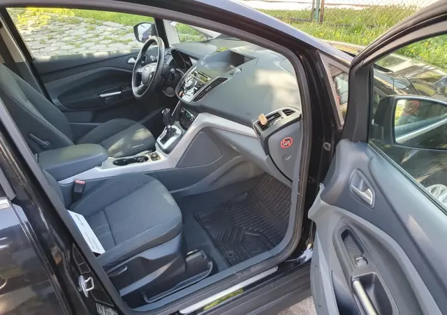 FORD Grand C-MAX 2.0 TDCi Titanium