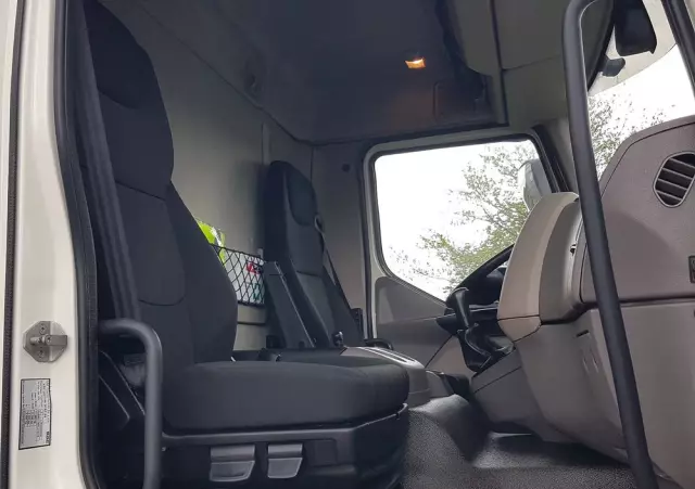 DAF 12T LF 210 WINDA CHŁODNIA 14EP 5,79x2,48x2,29 KLIMA AGREGAT 