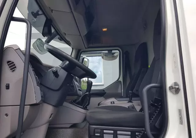 DAF 12T LF 210 WINDA CHŁODNIA 14EP 5,79x2,48x2,29 KLIMA AGREGAT 