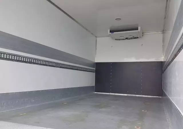 DAF 12T LF 210 WINDA CHŁODNIA 14EP 5,79x2,48x2,29 KLIMA AGREGAT 