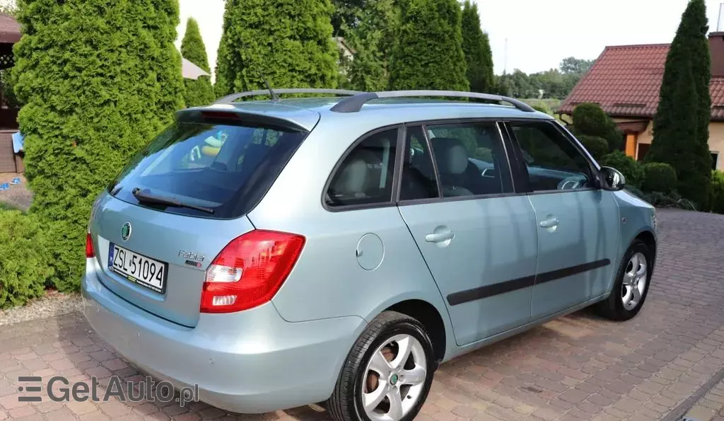 SKODA Fabia 