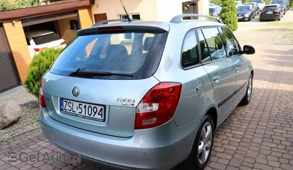 SKODA Fabia 
