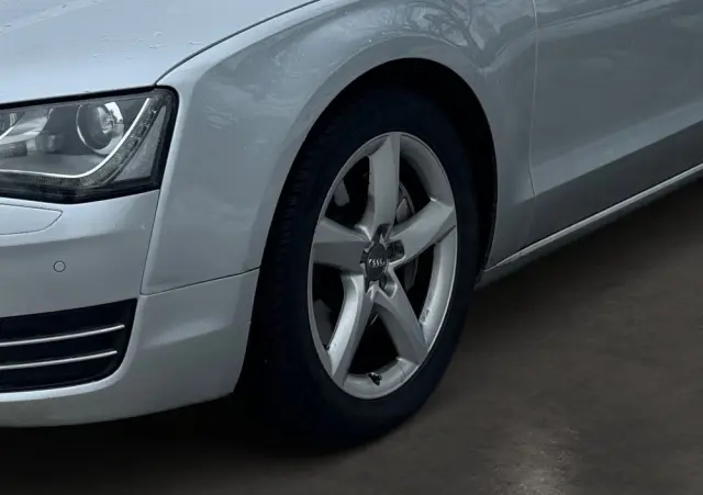 AUDI A8 3.0 TDI Quattro