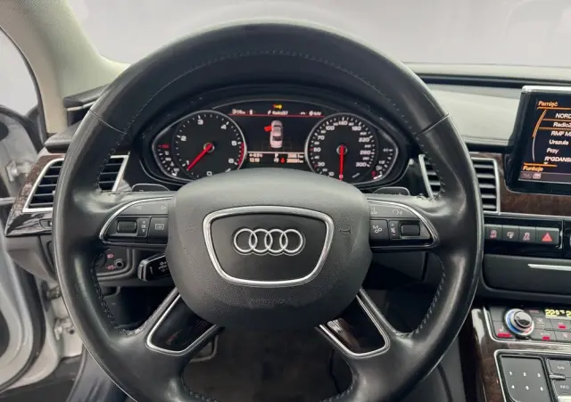 AUDI A8 3.0 TDI Quattro
