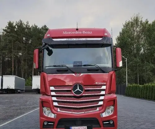 MERCEDES-BENZ Actros 