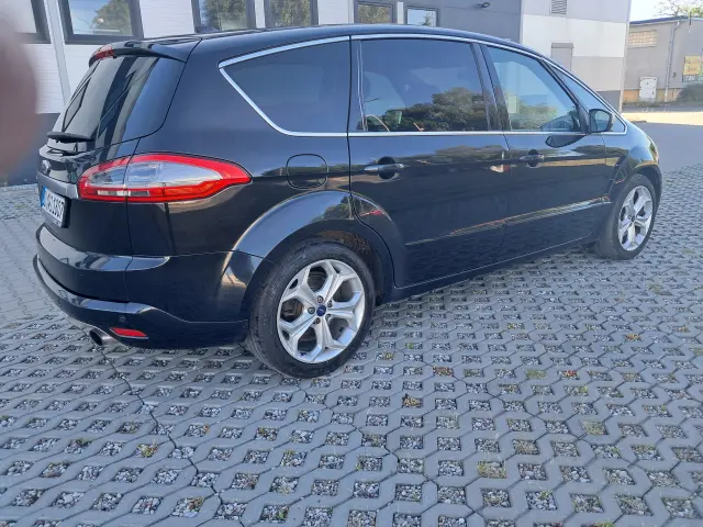 FORD S-Max Titanium S