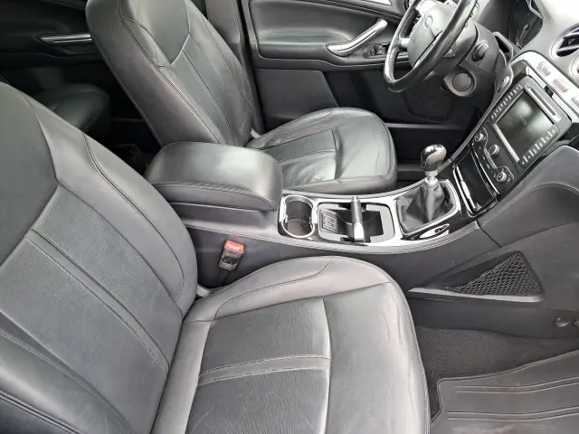 FORD S-Max Titanium S