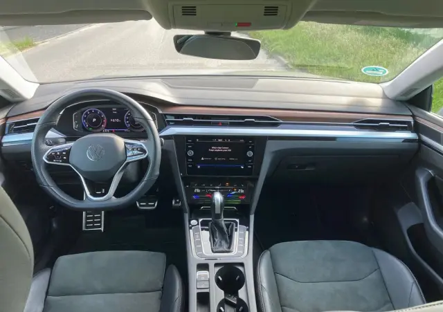 VOLKSWAGEN Arteon 2.0 TSI Elegance DSG