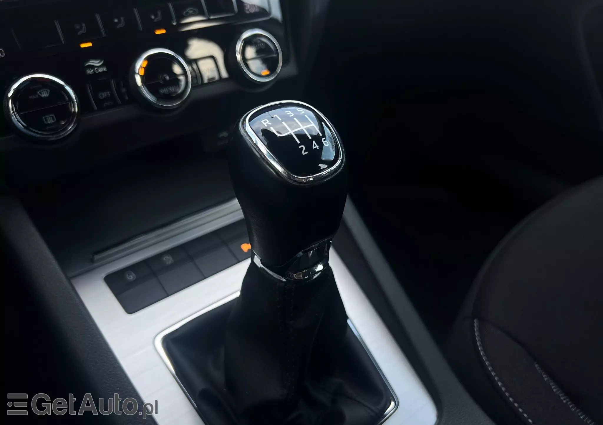 SKODA Octavia 1.0 TSI Ambition