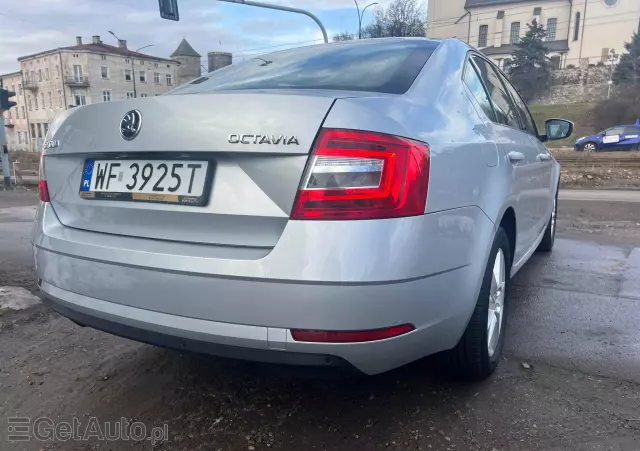 SKODA Octavia 1.0 TSI Ambition