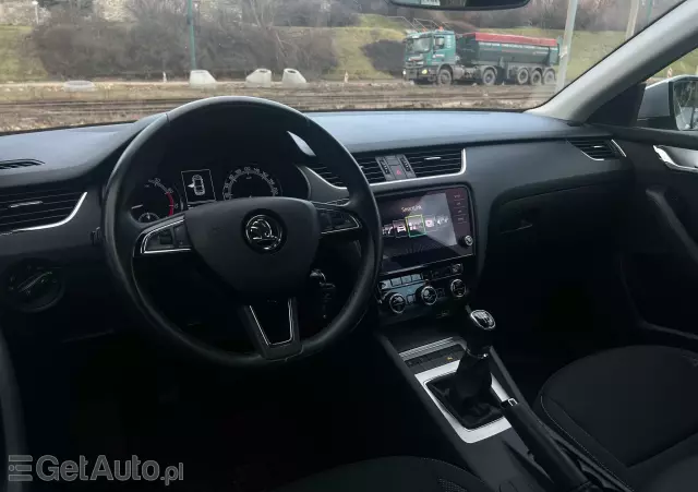 SKODA Octavia 1.0 TSI Ambition