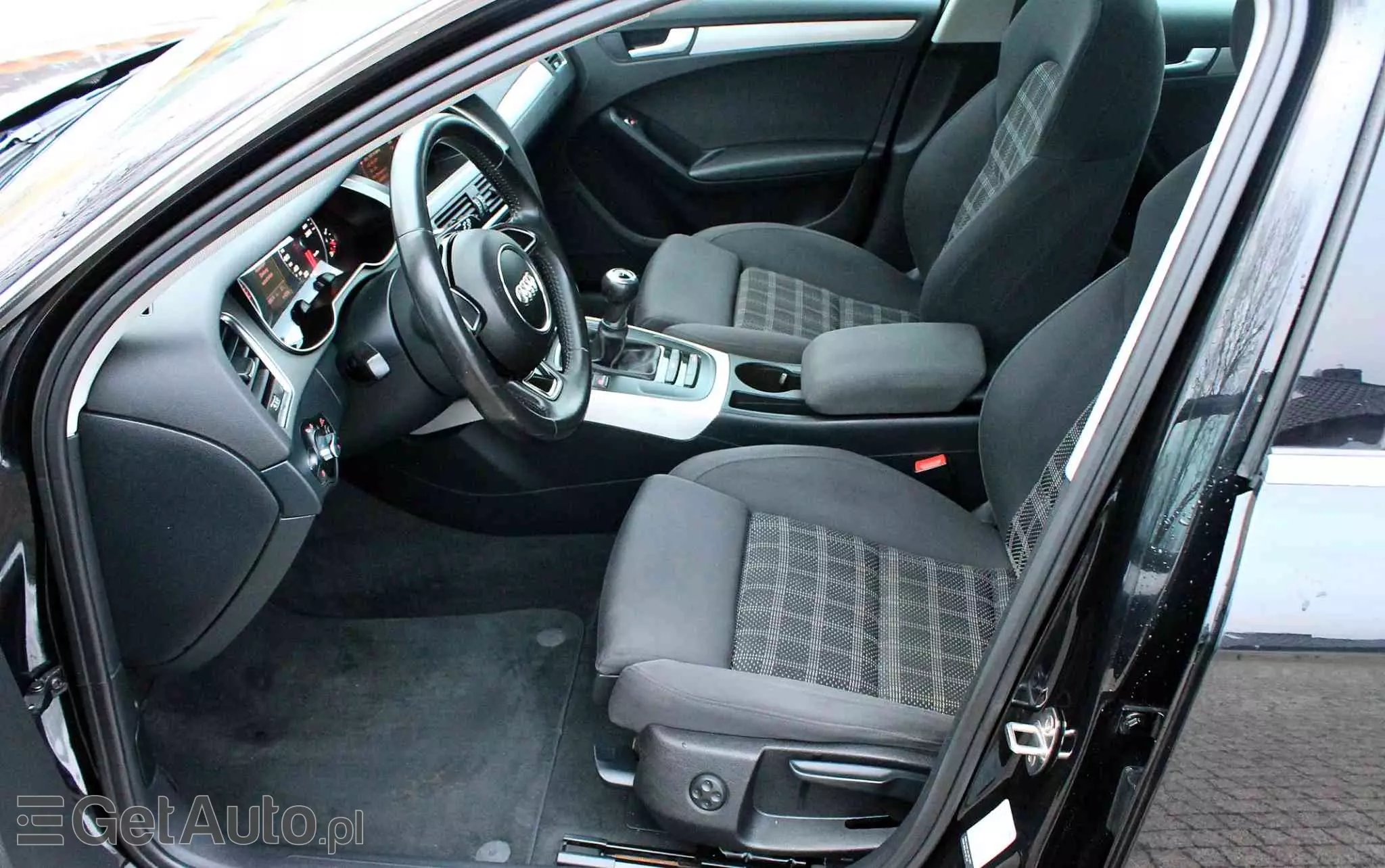 AUDI A4 Avant 1.8 TFSI Ambition