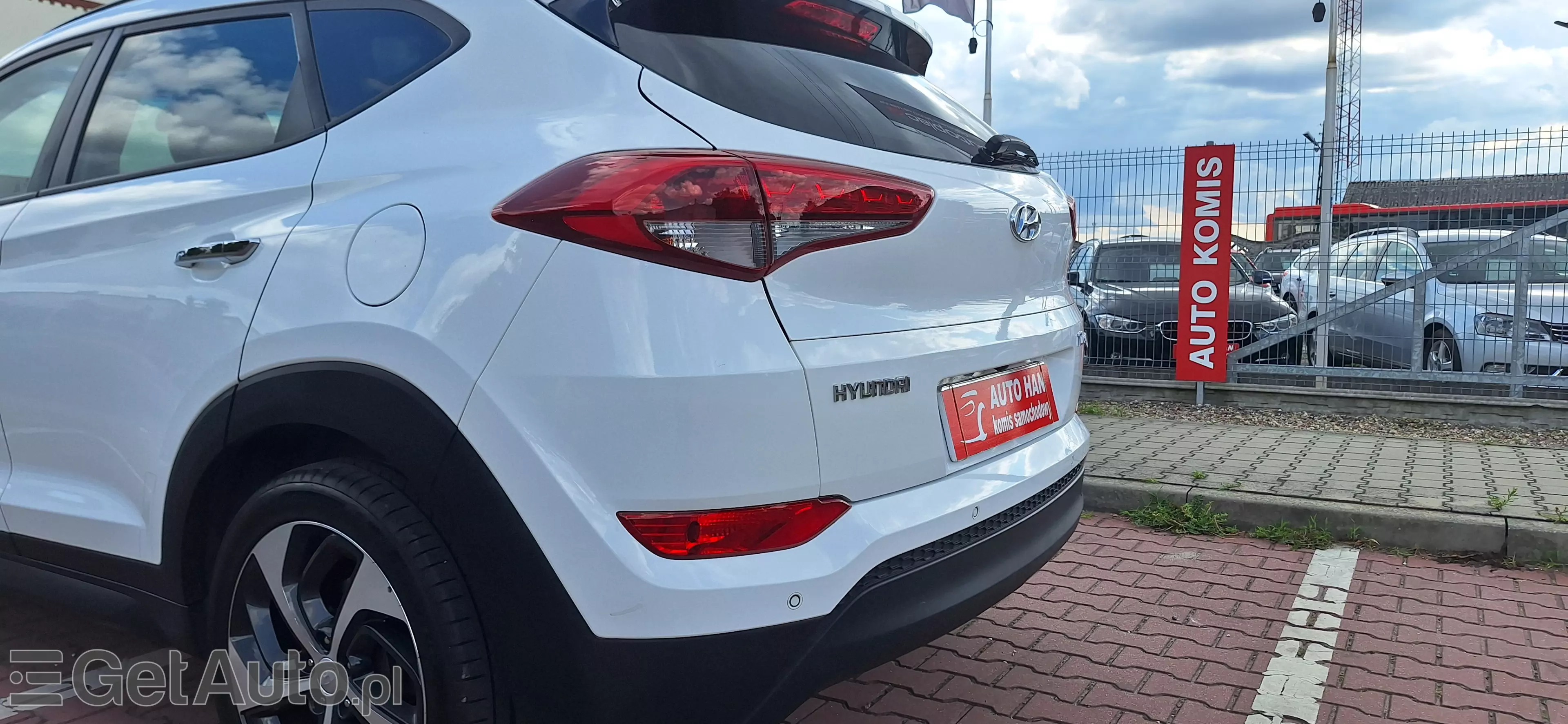 HYUNDAI Tucson 