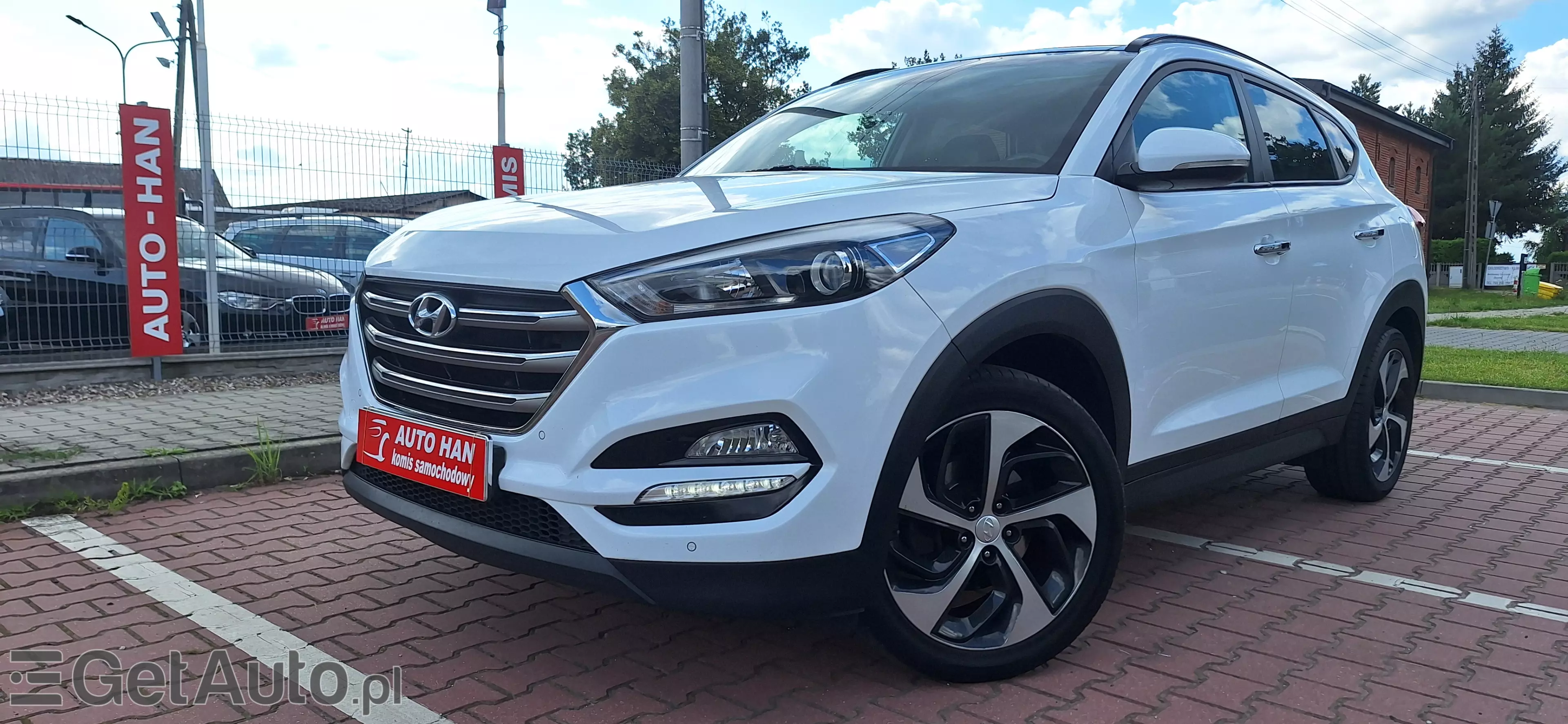 HYUNDAI Tucson 