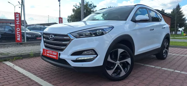 HYUNDAI Tucson 
