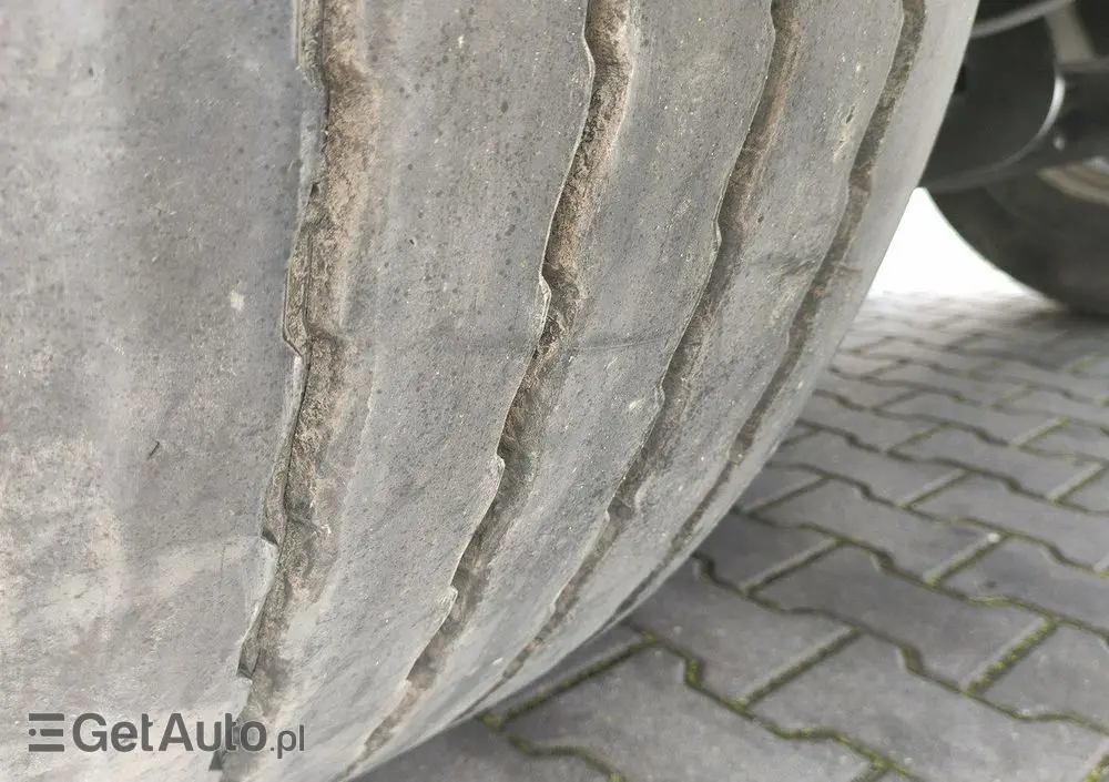 WIELTON Standard na osiach SAF  LIBNER DO PALET, ZRĄBKI, TROCIN 