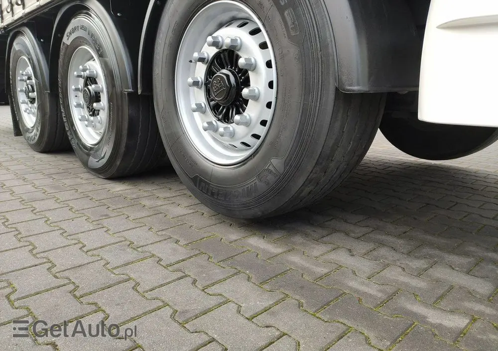 WIELTON Standard na osiach SAF  LIBNER DO PALET, ZRĄBKI, TROCIN 