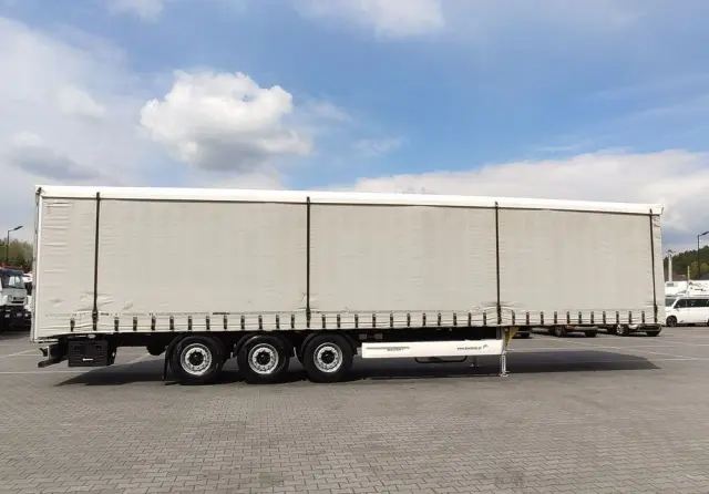 WIELTON Standard na osiach SAF  LIBNER DO PALET, ZRĄBKI, TROCIN 