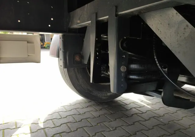 WIELTON Standard na osiach SAF  LIBNER DO PALET, ZRĄBKI, TROCIN 