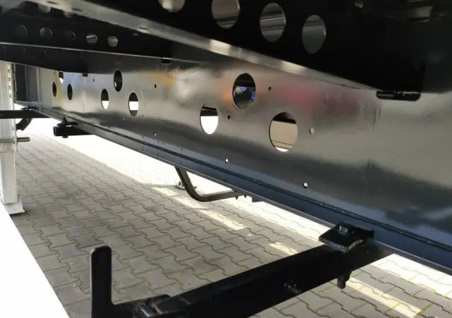 WIELTON Standard na osiach SAF  LIBNER DO PALET, ZRĄBKI, TROCIN 