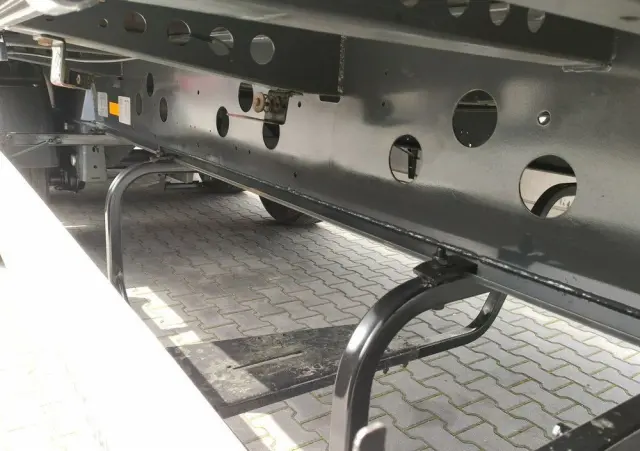 WIELTON Standard na osiach SAF  LIBNER DO PALET, ZRĄBKI, TROCIN 