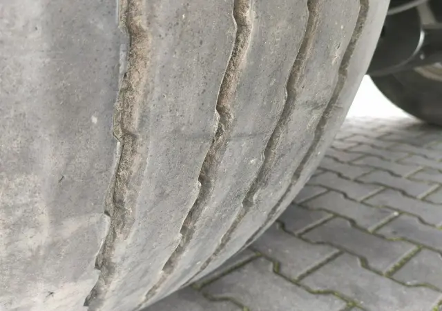 WIELTON Standard na osiach SAF  LIBNER DO PALET, ZRĄBKI, TROCIN 