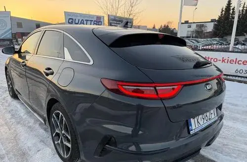 KIA Proceed 