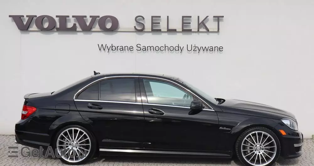 MERCEDES-BENZ Klasa C 63 AMG