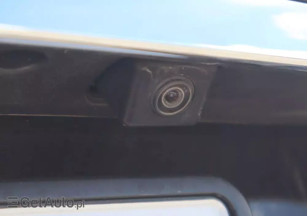 MERCEDES-BENZ Klasa C 63 AMG