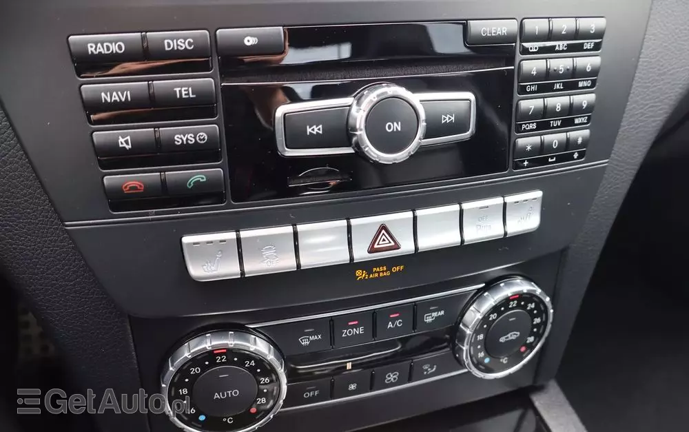 MERCEDES-BENZ Klasa C 63 AMG