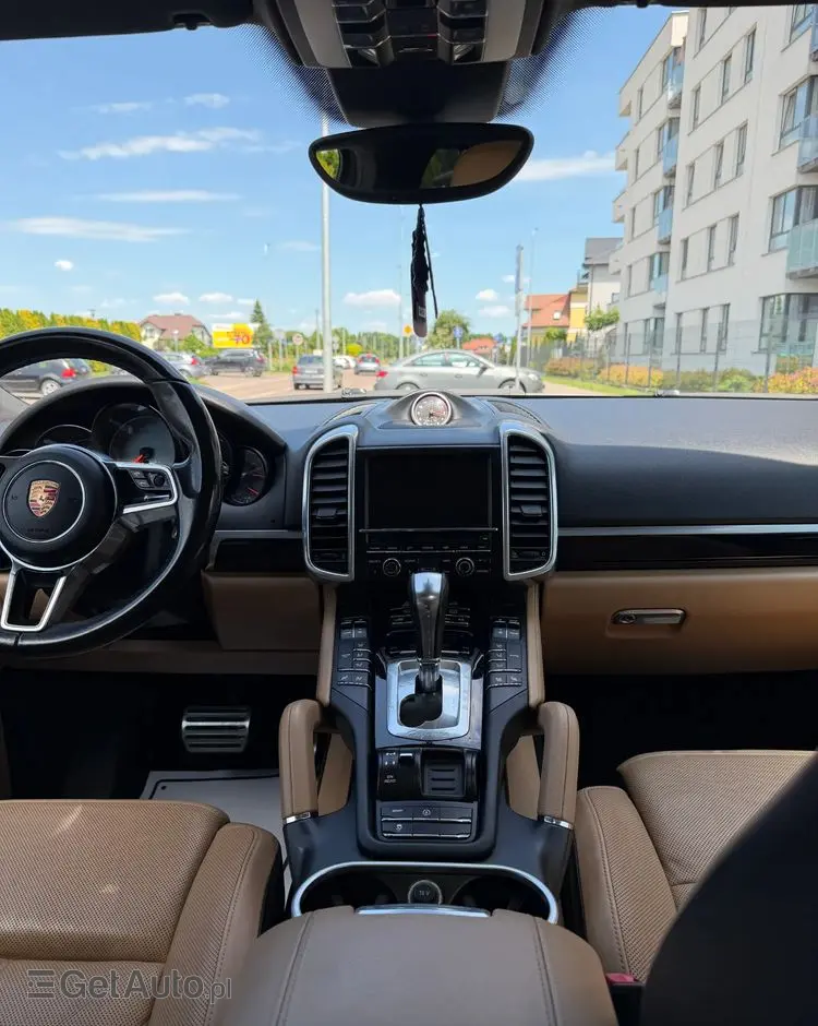 PORSCHE Cayenne S