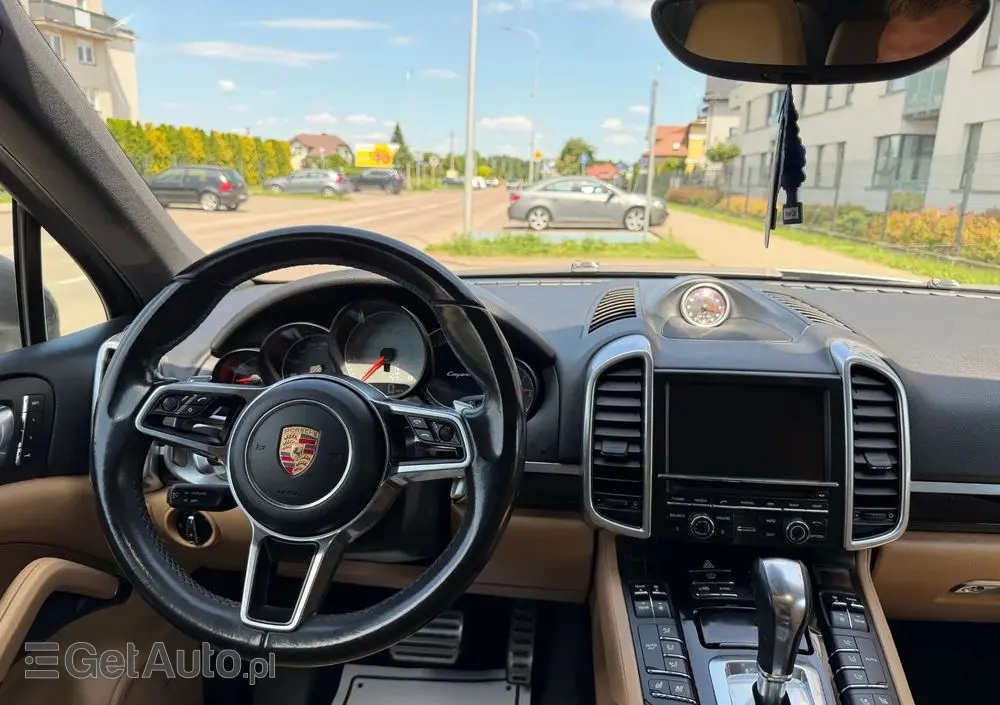 PORSCHE Cayenne S