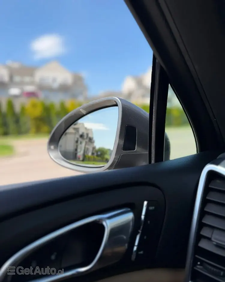 PORSCHE Cayenne S