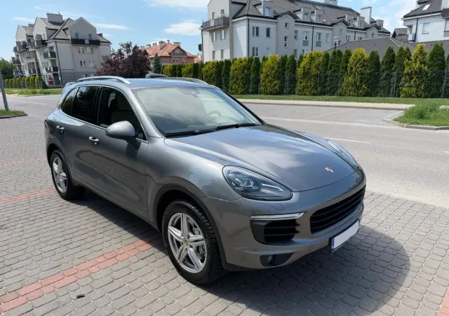 PORSCHE Cayenne S